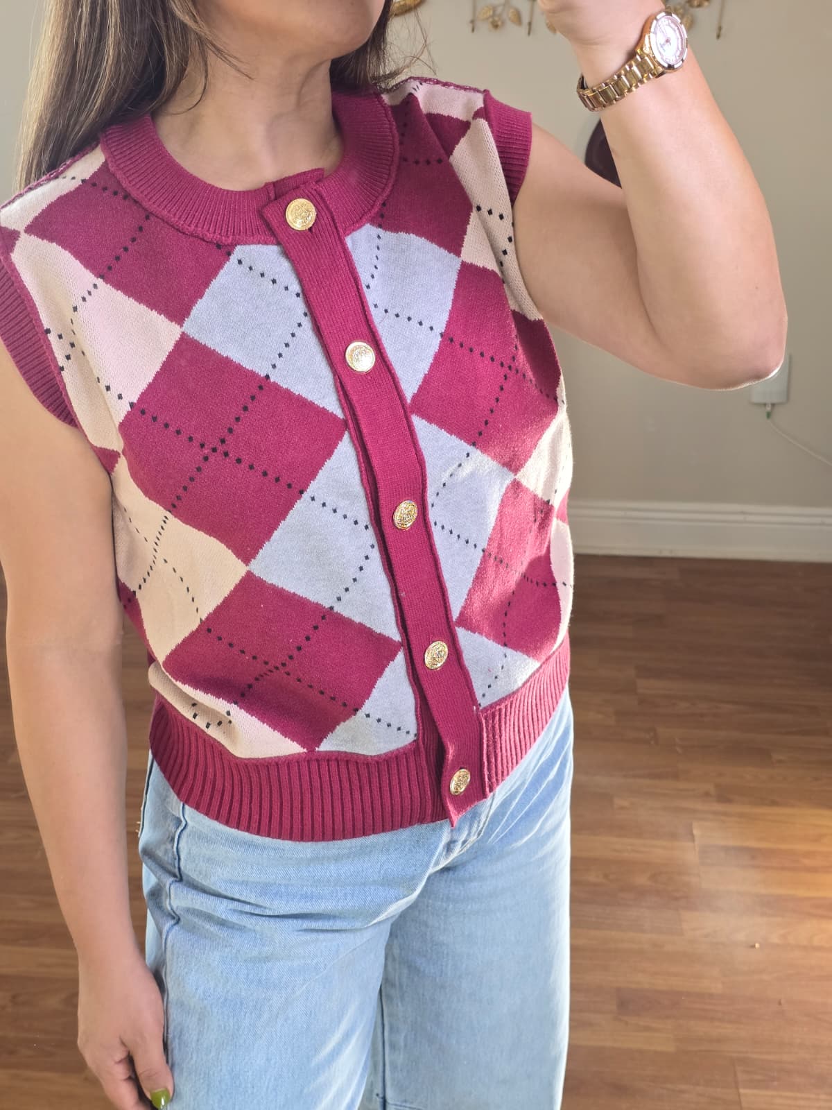 BERRY SWEATER VEST