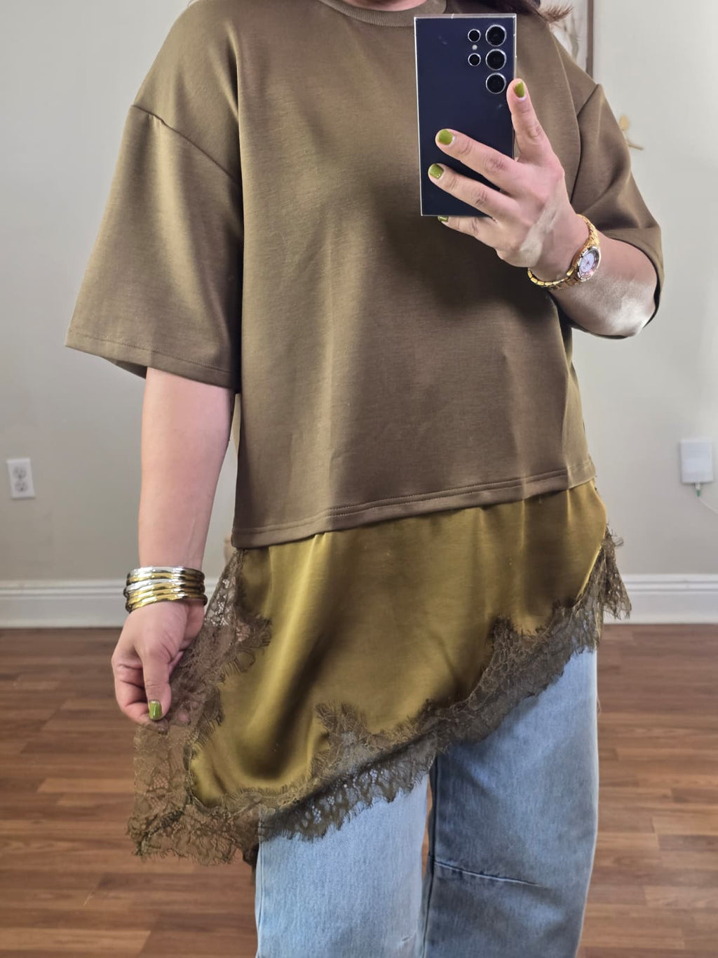 OLIVE RELAXED BLOUSE